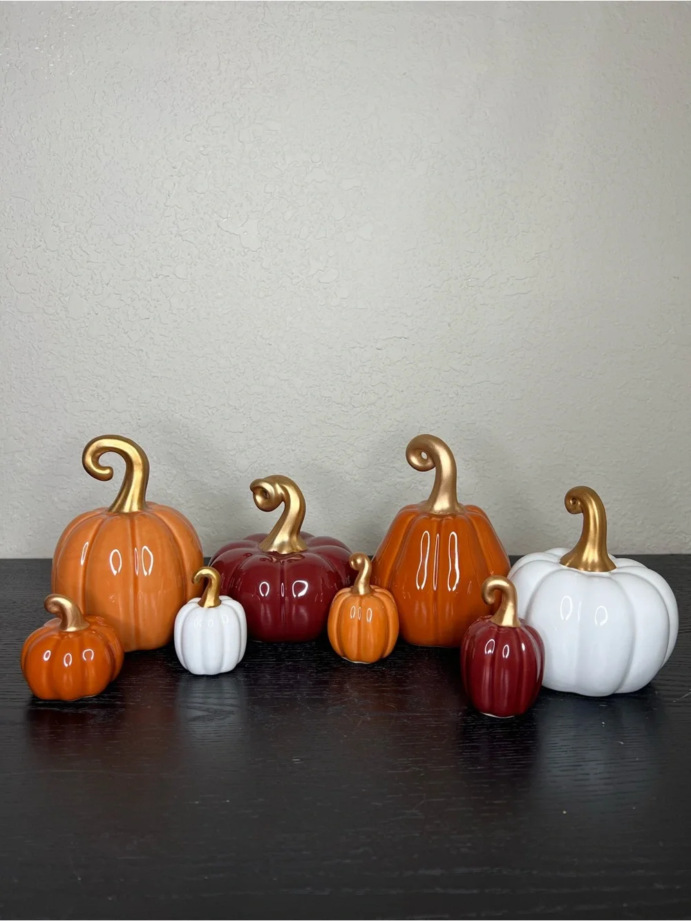 NEW Target Bullseyes Playground Set of 8 Medium & Small Ceramic Pumpkins